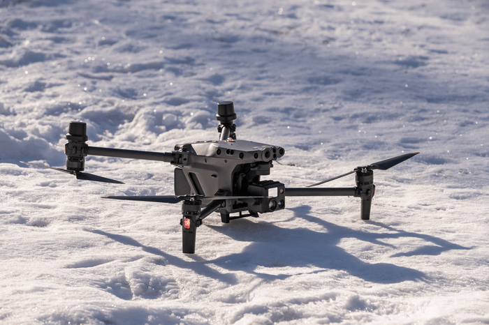 M30 - InfinitDrones Corp.